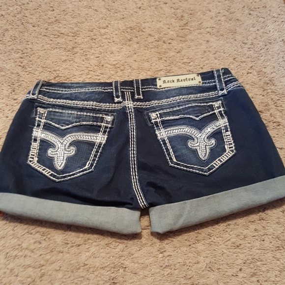 plus size rock revival